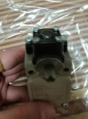 WLCA12-2N-Q /NEMA A600 azbil 行程开关