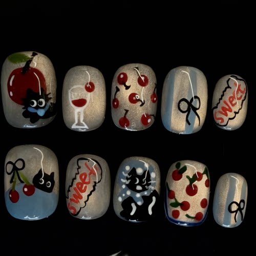 纯手工穿戴甲可爱风卡通猫眼樱桃猫咪显白过年圣诞短款穿戴甲