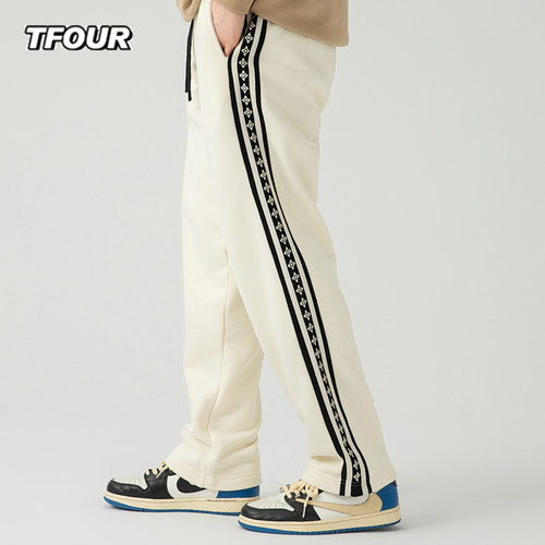 四叶草刺绣休闲运动卫裤直筒宽松