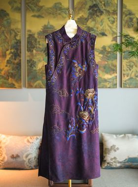 蓝大原创女装重工蝶恋花刺绣立领紫色真丝香云纱无袖连衣裙5438