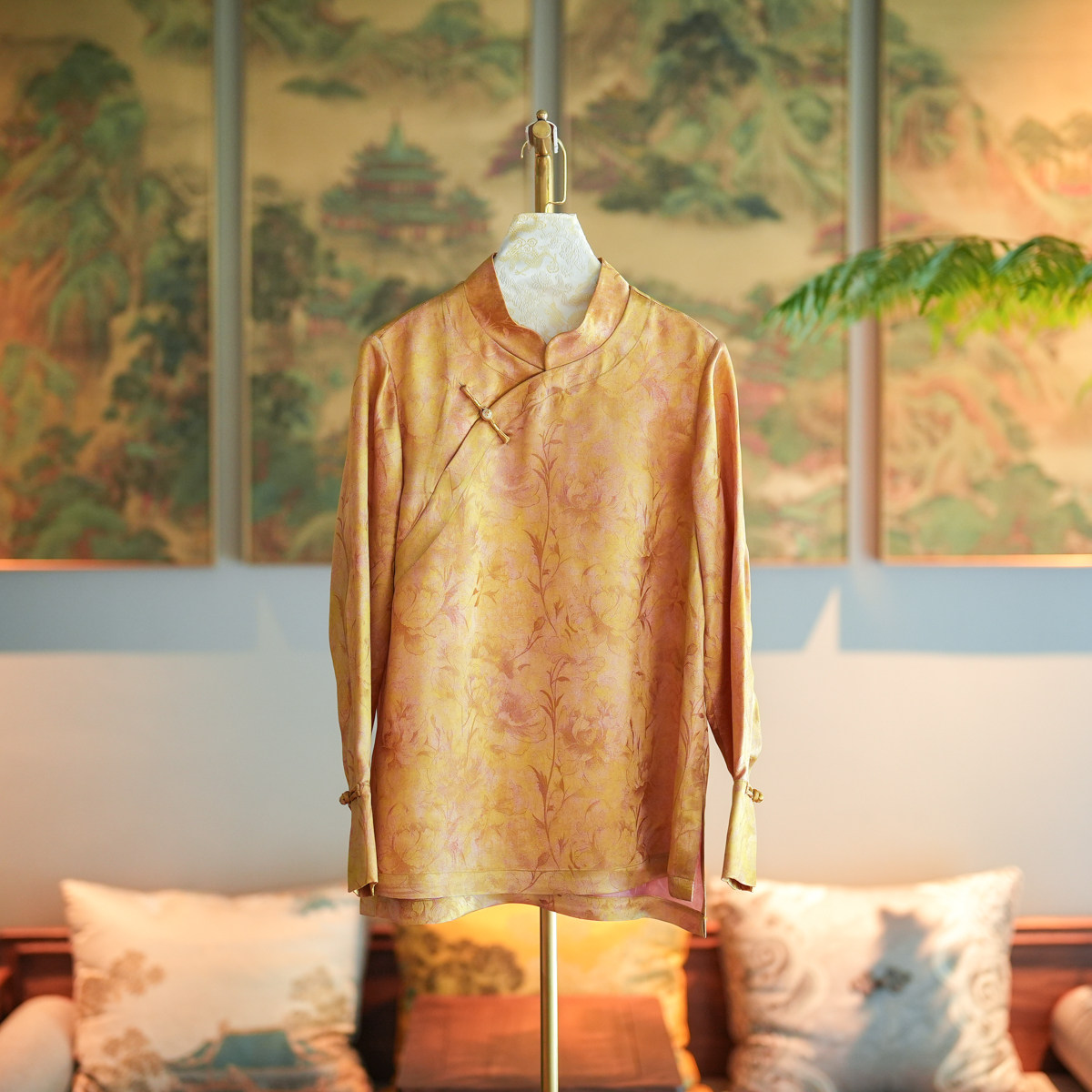 蓝大桑蚕丝2024秋立领长袖上衣