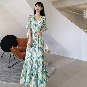 碎花连衣裙女夏2021新款超仙森系小清新高腰显瘦超长及踝雪纺裙子
