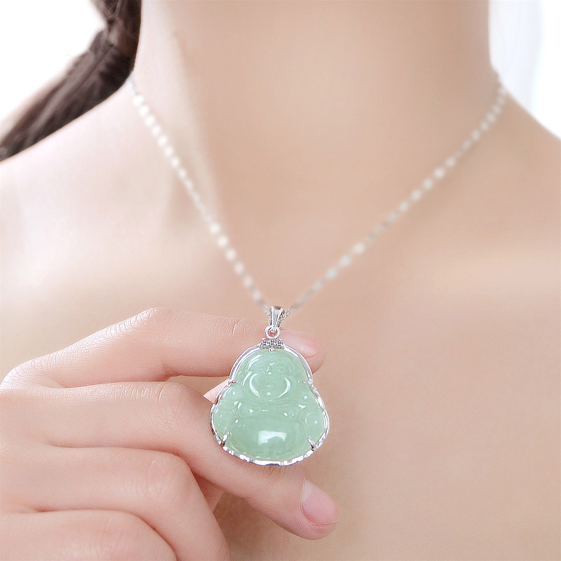 天然翡翠吊坠项链银镶玉