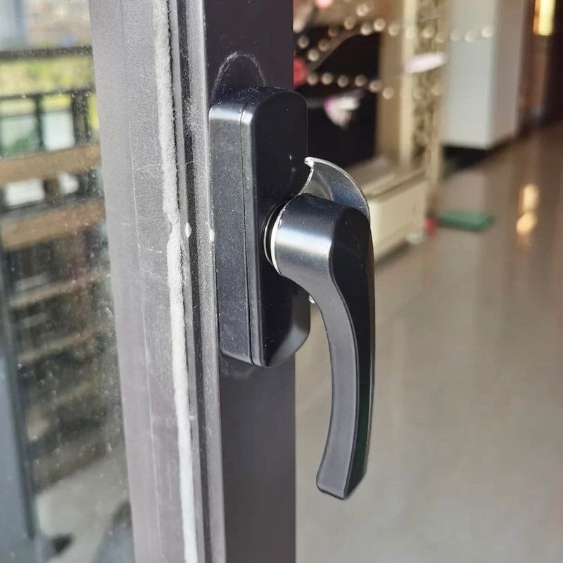 豪华配件窗户搭扣加厚款月牙锁推拉锁扣移门钩锁栓铝合金门窗塑钢,基础建材,窗锁,淘宝优惠券,粉丝福利购,淘宝优惠卷
