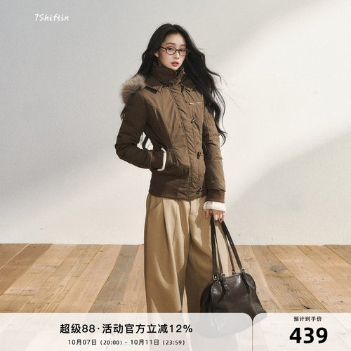 7Shiftin 原创设计双色保暖连帽棉服外套气质短款牛角扣毛领上衣