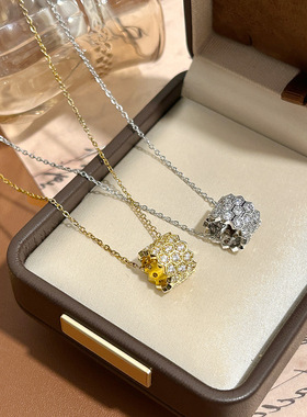 秋冬轻奢小众设计感几何小蛮腰万花筒项链女微镶钻气质百搭锁骨链