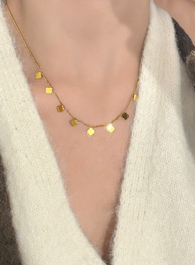 简约四叶草小花项链女轻奢小众设计高光泽钛钢百搭精致锁骨链