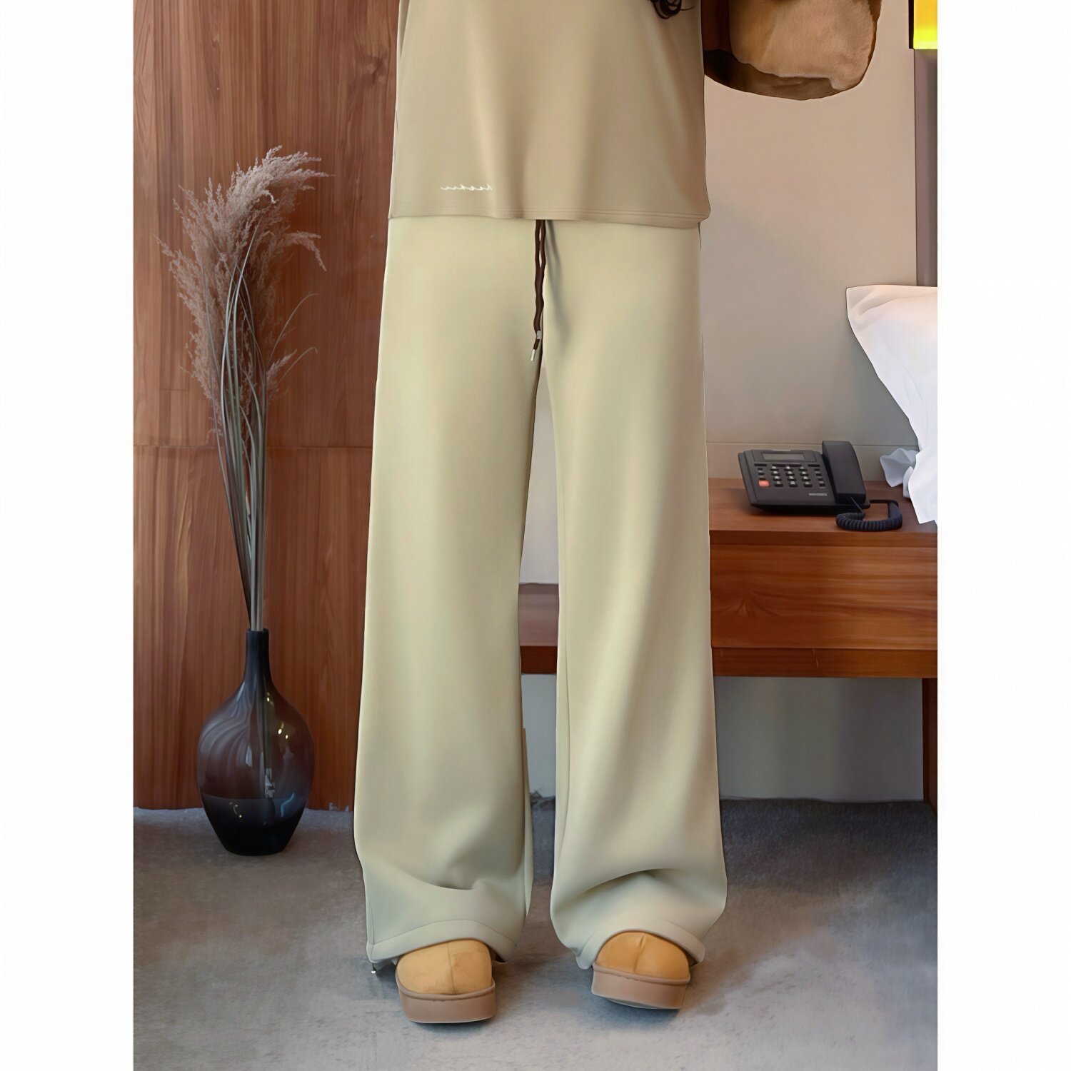 梵朵大码女装16522冬季高腰显瘦阔腿裤宽松个性慵懒百搭加绒卫裤,女装/女士精品,大码裤装,淘宝优惠券,粉丝福利购,淘宝优惠卷