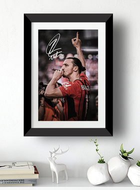 AC米兰伊布霸气庆祝实木装饰相框挂框卡卡照片墙桌摆酒吧挂画礼物