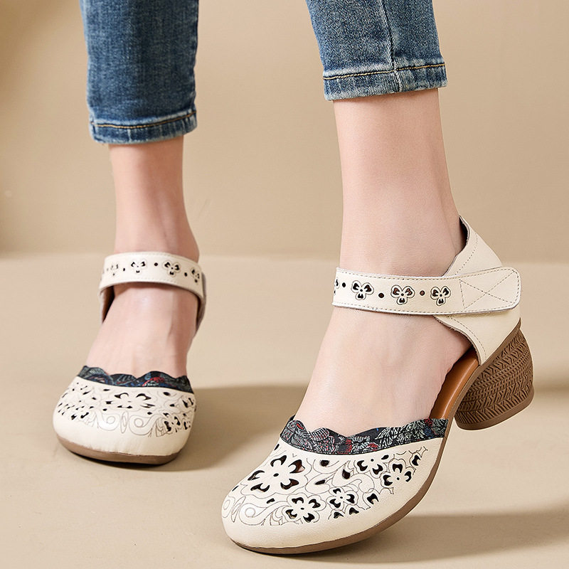 真皮复古凉鞋女中跟夏新款圆头镂空透气中空一字带软底防滑妈妈鞋