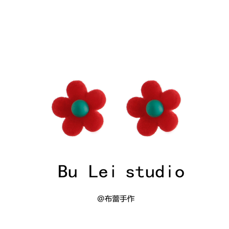 送你一对小红花耳环银针过年