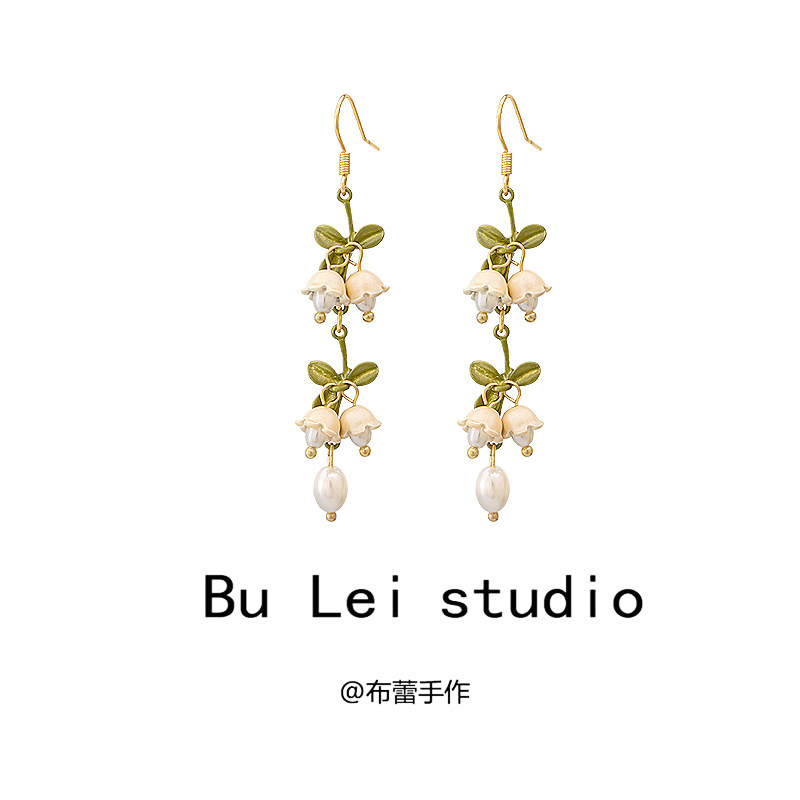 复古耳环白色铃兰花朵耳钩时尚森系设计感长款耳饰耳夹春夏出游