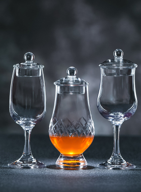 水晶玻璃闻香威士忌品鉴杯ISO专业试酒杯酒吧郁金香甜酒杯带盖子