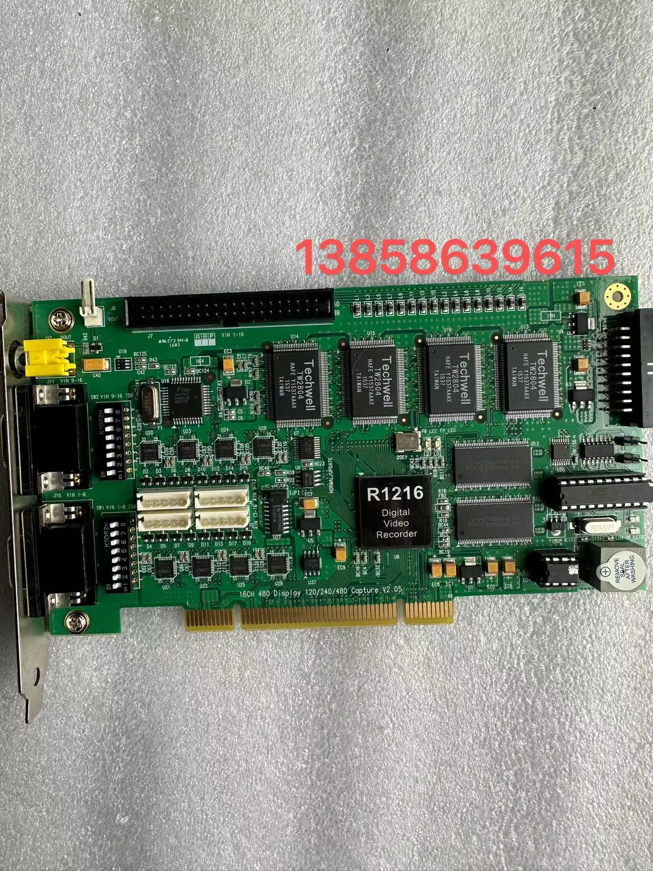 现货  R4816 DIGITAL VIDEO RECORDER16CH 480 DISOLAY TW2804