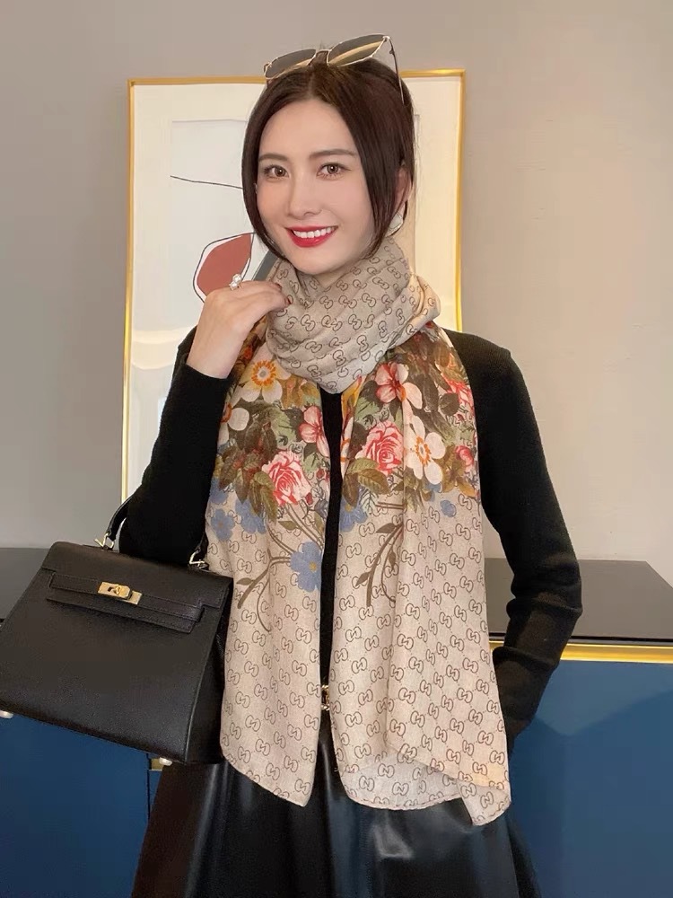 东大门棉麻围巾丝巾披肩豹纹头巾女两用秋冬印花保暖长款20条包邮