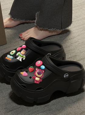 厚底洞洞鞋女款夏季外穿2026新款沙滩松糕婚纱增高跟凉鞋黑色拖鞋