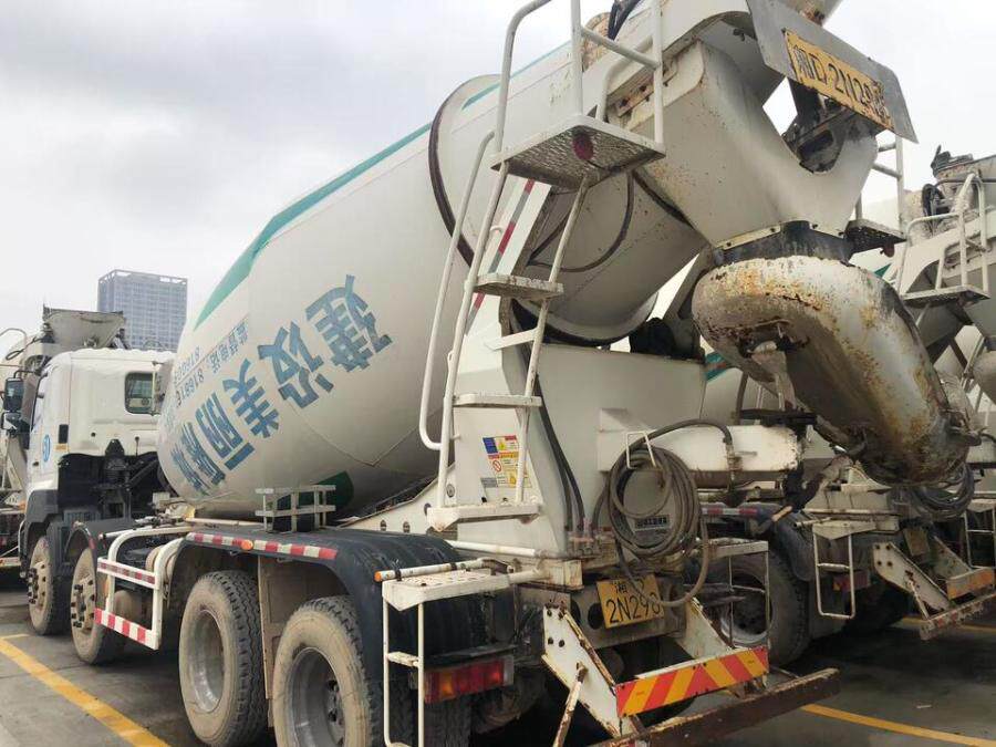 4月6日衡阳市湘D2N298的徐工牌重型特殊结构货车网络拍卖公告