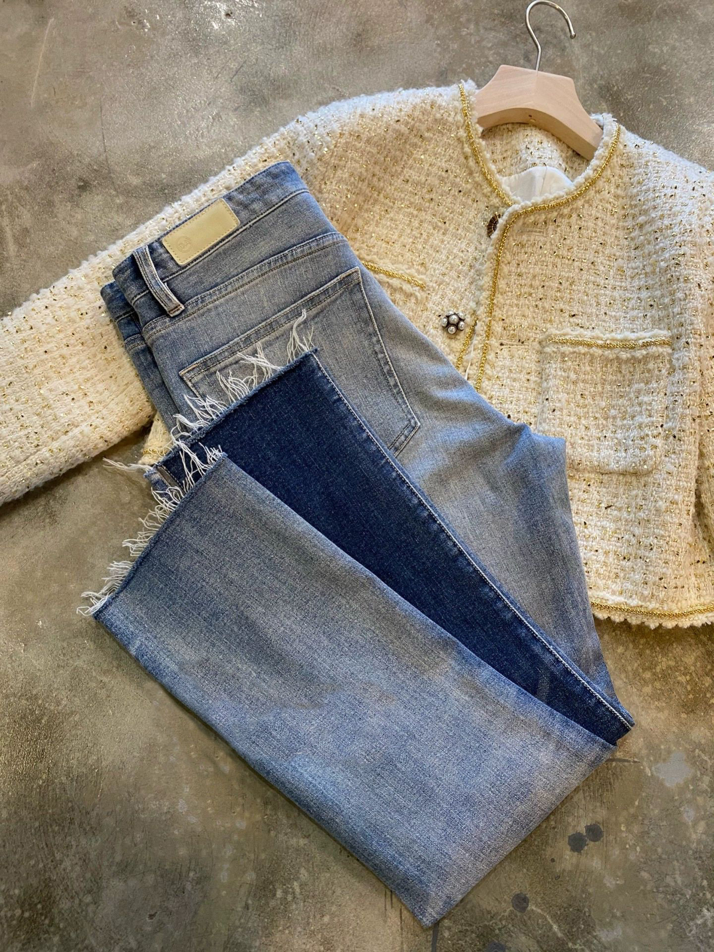 ins pop brand contrast color slim small straight jeans women's 2021 new small feet pencil pants