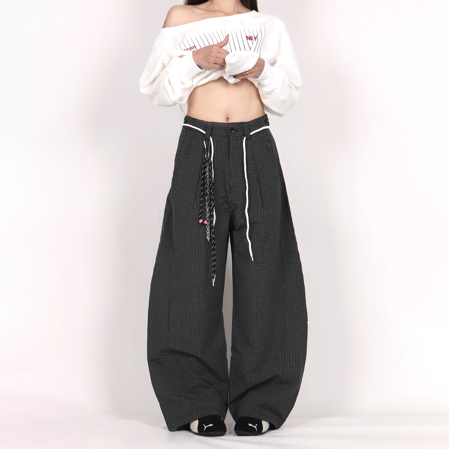 INGA细格子复古休闲裤女宽松直筒阔腿裤新款小众设计高级感长裤潮