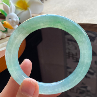 5.21批4630号52.5-10 木纳冰甜阳绿圆条 绿色特别清新动人！