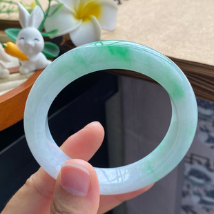 绿意盈盈 4.12批1697号55.3 12.7 9.4甜阳绿飘花 青草绿