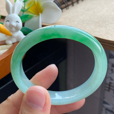 4.27批3611号52.9-45-12.1-7.2 贵妃镯！适合正圈50.9的戴！