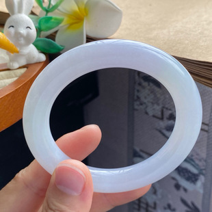 似有若无 4.11批1648号55 10.6浅色镯 淡芙蓉色