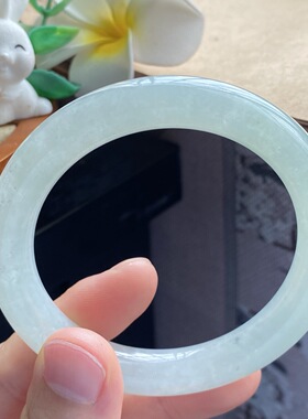 4.30批2407号54.6-10-9.5浅绿色镯！很清新漂亮的浅色！