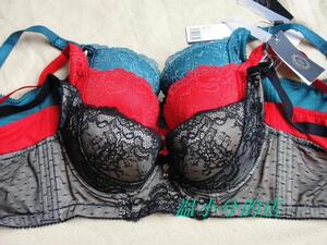 （100元4件）莎莲妮 SK1223 蕾丝聚拢收副乳防下垂调整型中厚