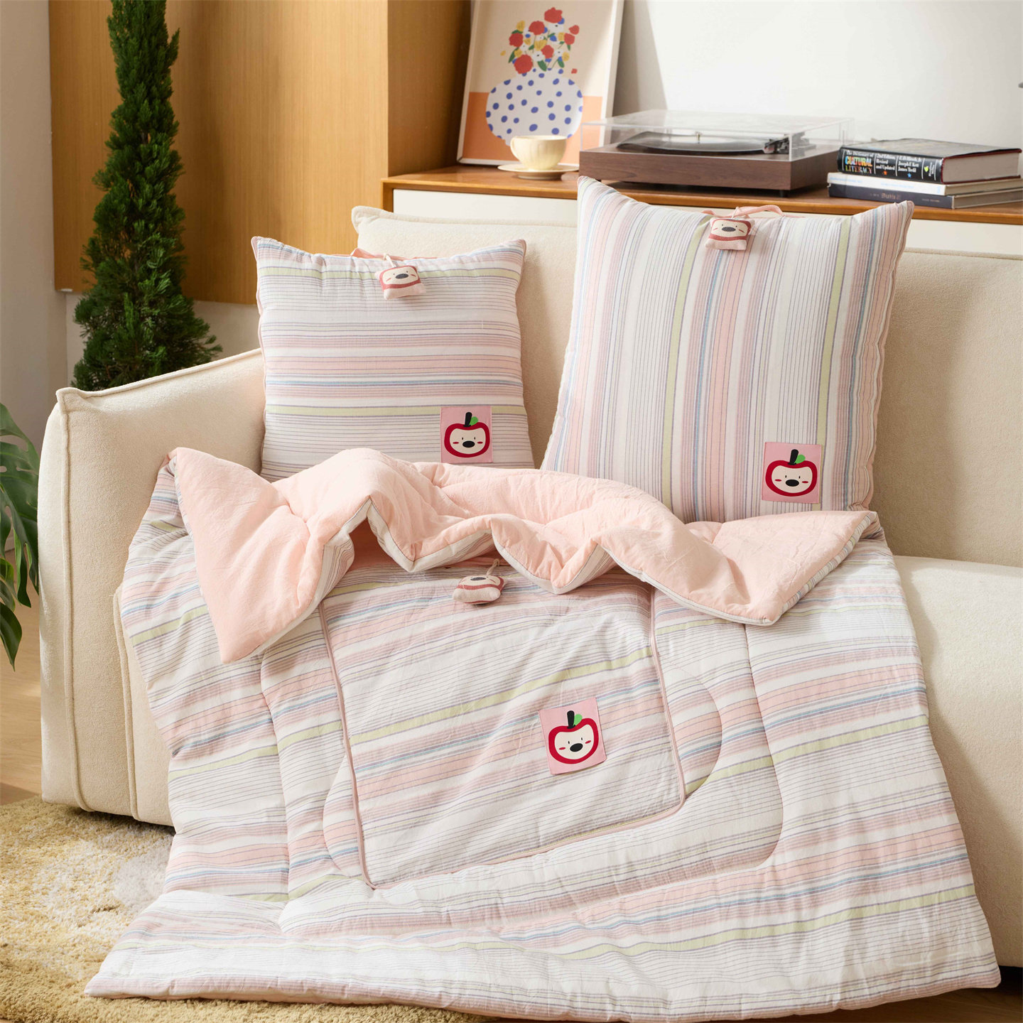 抱枕被子两用卡通全棉纯棉办公室午睡毯子枕头二合一车载靠枕四季