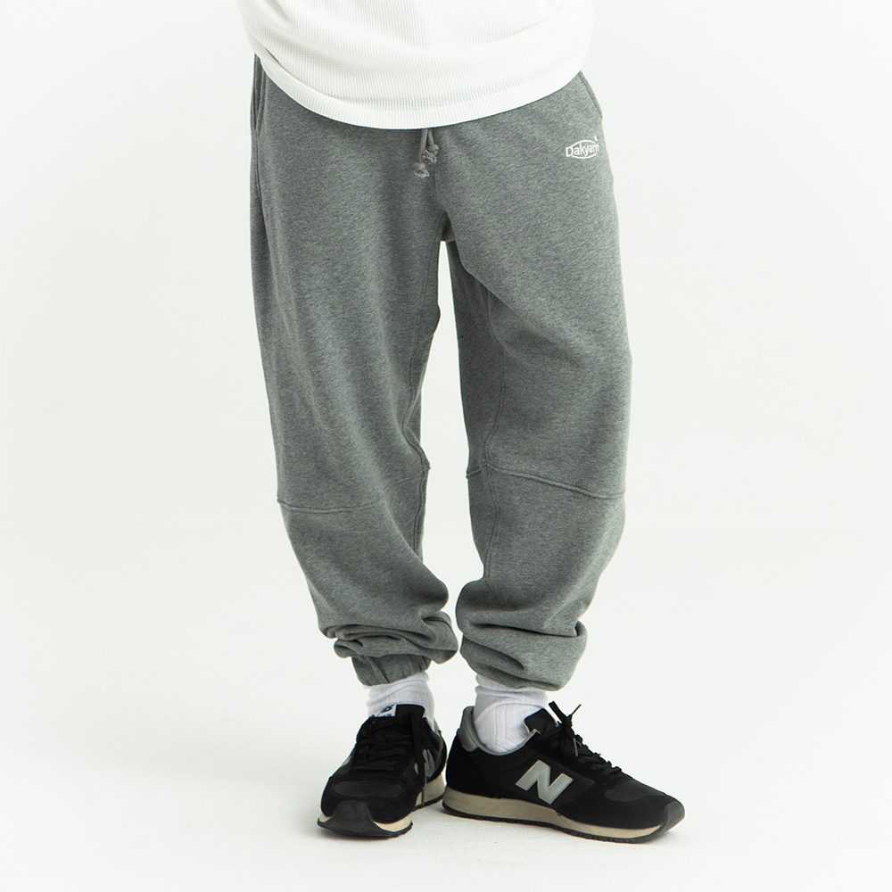 无侧缝修腿拼接毛线圈卫裤