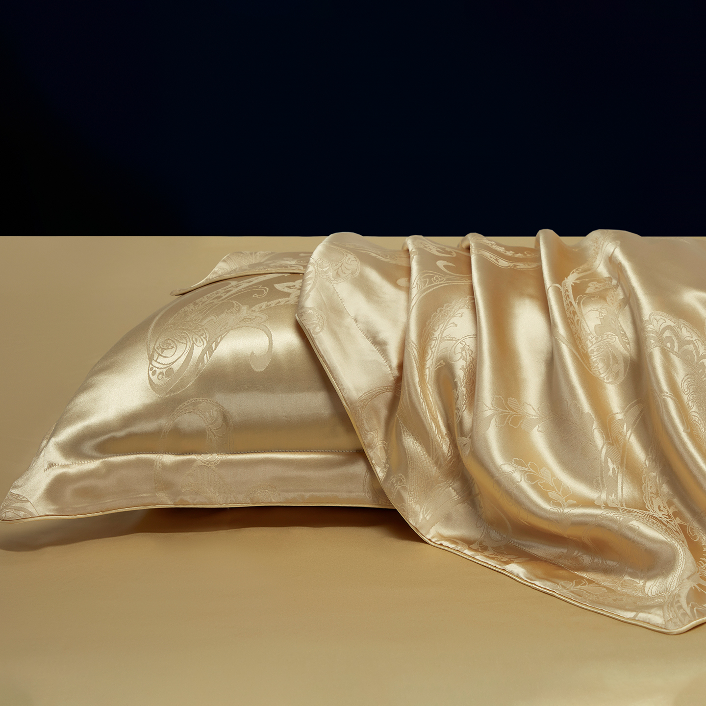 枕水人家100%桑蚕丝枕头套真丝枕套暗纹提花丝绸枕芯套高奢加厚19