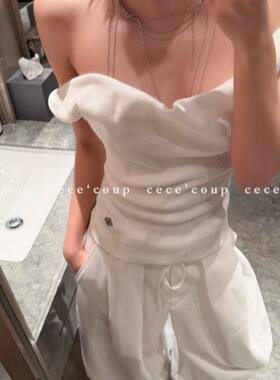 icc 敲上镜！03/28 新品 26FW 白色荡领无袖针织吊带背心女