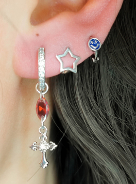 迷你耳扣女小众设计时尚高级感耳圈耳环耳扣嘻哈创意耳饰2025新款