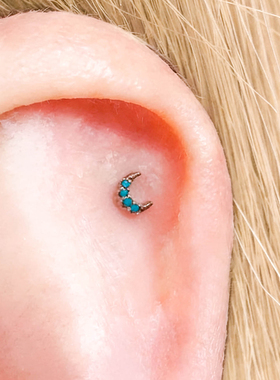 医用钛钢耳针小巧月亮ins耳钉蓝色宝石耳骨钉镶嵌可爱耳饰女新款