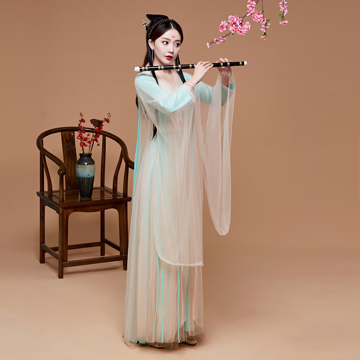 超仙飘逸古风汉服女浅绿色仙女清新淡雅古装演出服中国风