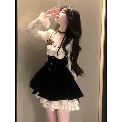 鬼马系少女法式波点假两件丝绒连衣裙春秋高级感蛋糕蓬蓬裙小个子