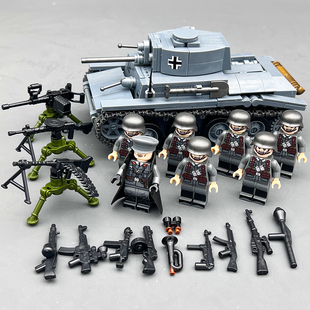 2025新品全冠积木二战军事人仔德军38T坦克兵团 拼装男孩儿童玩具