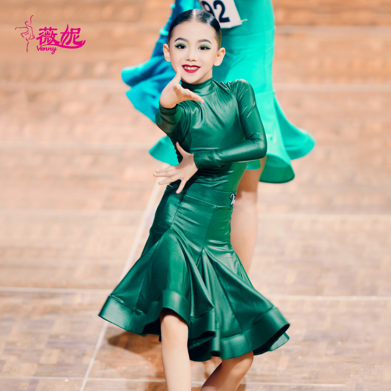 薇妮拉丁舞分体规定服