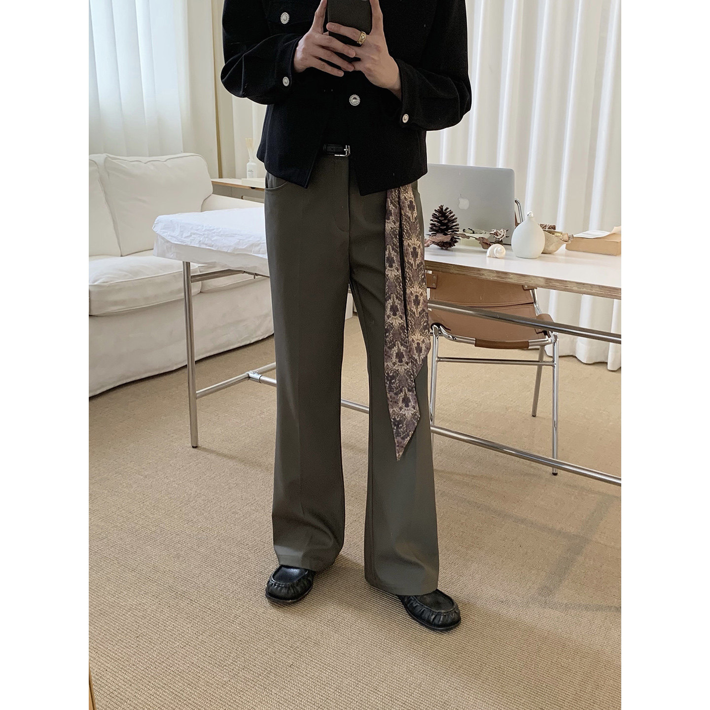 阿茶与阿古中调绿微喇西裤男款丝巾老钱风松弛感直筒宽松休闲长裤