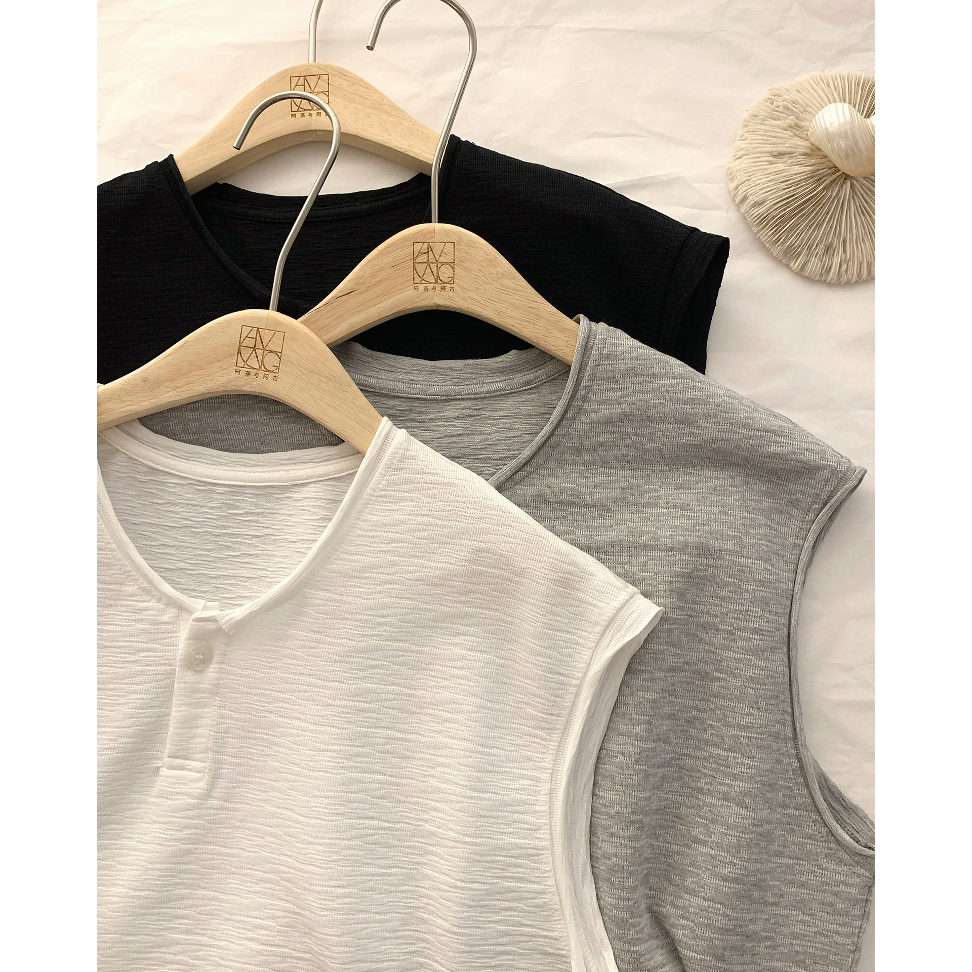 阿茶与阿古三色坎肩背心男款2026新款夏季宽松休闲百搭无袖t恤