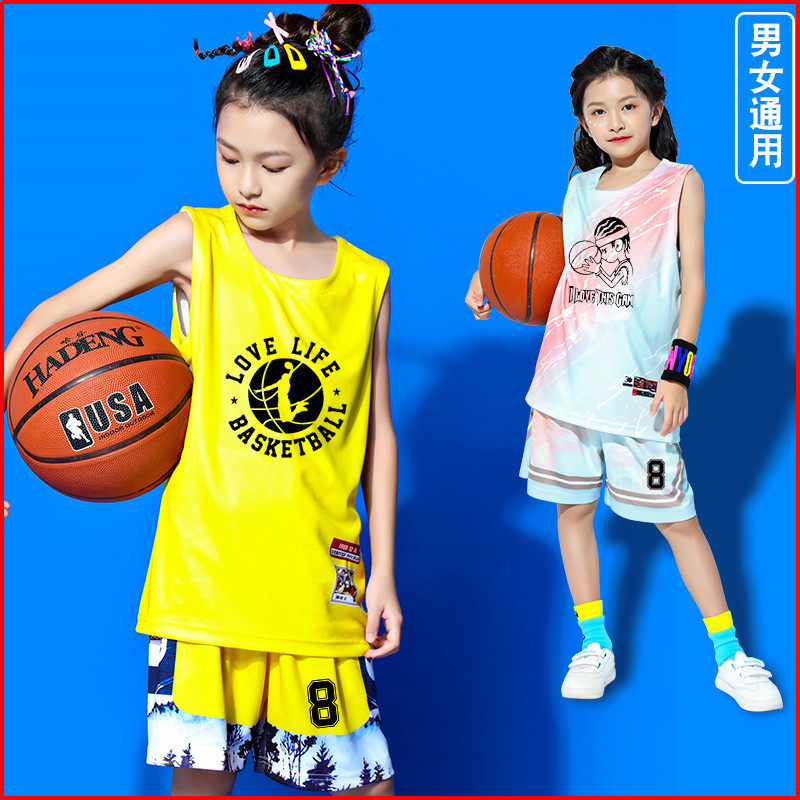 女孩运动服装价格 女孩运动服装图片 星期三