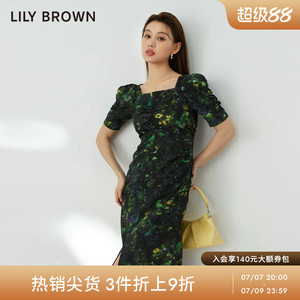 LILY BROWN秋冬款 抽象印花抽褶开叉两穿连衣裙LWFO234117