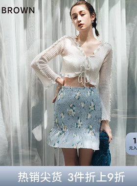 LILY BROWN春夏款 甜美碎花打褶肌理感短半身裙LWFS232123