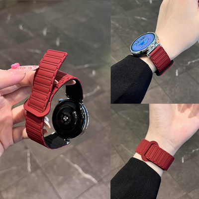 适用于华为gt5表带watchgt5pro新款gt4张婧仪同款硅胶磁吸腕带智能手表gt3高级gt2e女款运动女士41mm替换配件