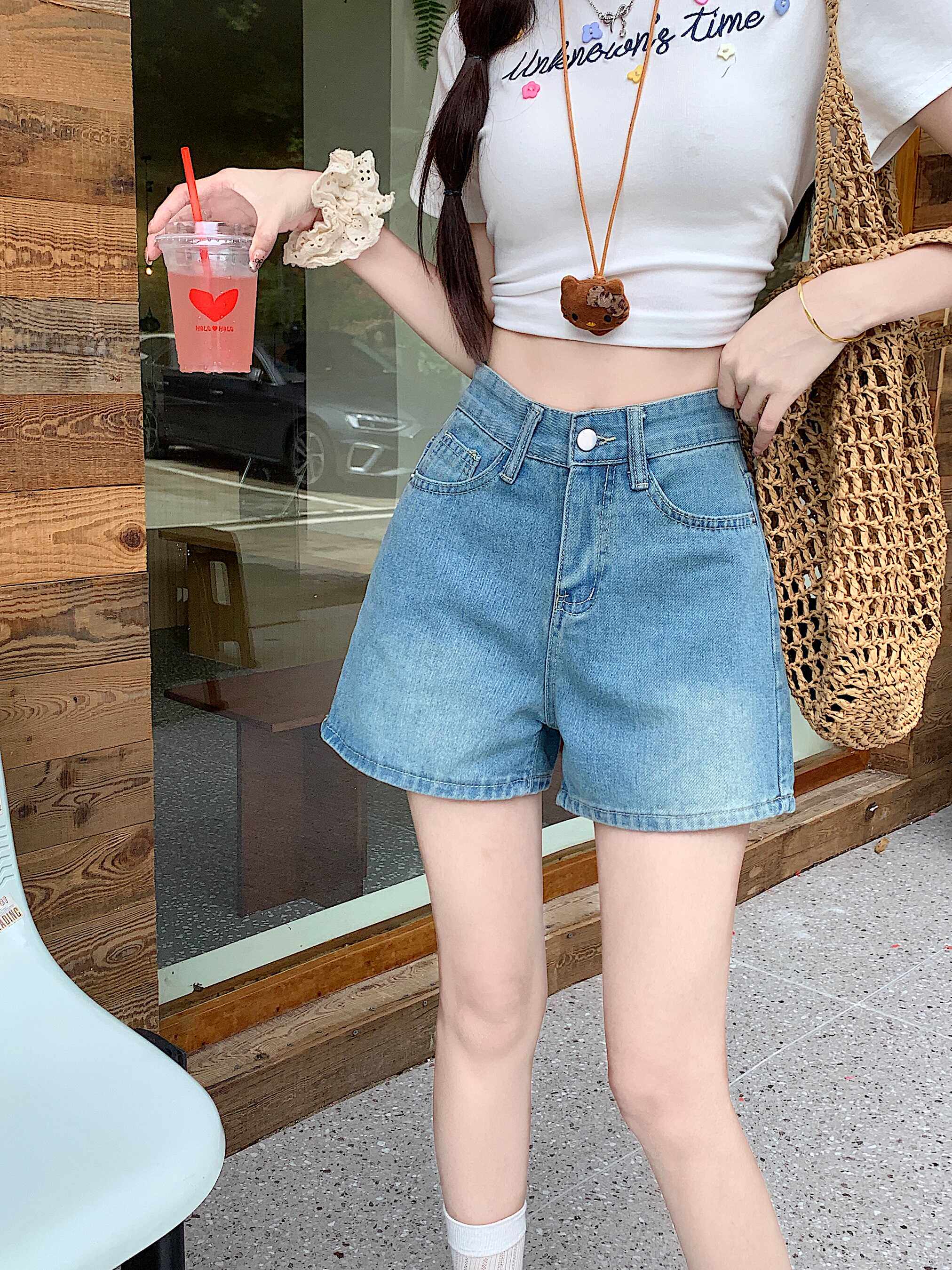 实拍实价港味水洗怀旧蓝牛仔短裤女2024夏新款高腰显瘦小个子热裤