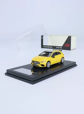 NZG 1/64 奔驰AMG A45 S黄色 合金封闭模型