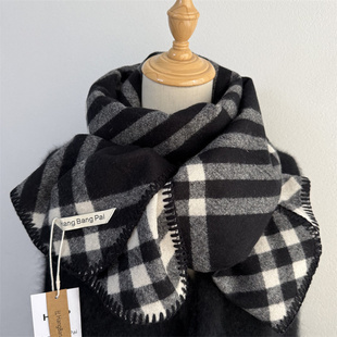 B家格纹！黑灰色仿羊绒保暖围巾男女简约厚围脖简约披肩盖毯送礼