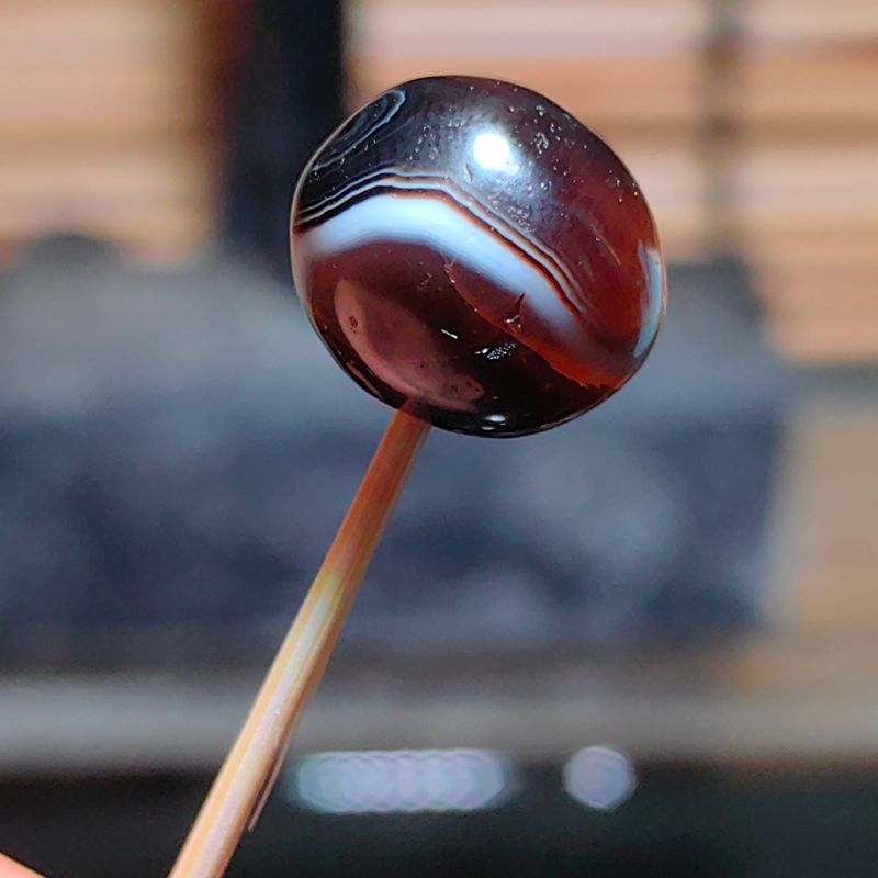 至纯千年措丝老药师珠老玛瑙