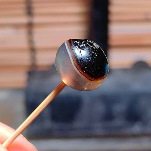 千年至纯藏式老药师珠缠丝玛瑙珠